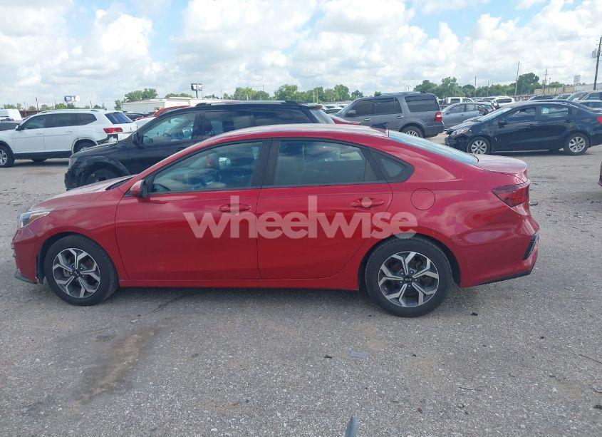 Photo 14 of 2019 Kia Forte LXS (VIN 3KPF24AD4KE011462)