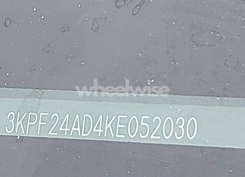 Photo 17 of 2019 Kia Forte LXS (VIN 3KPF24AD4KE052030)