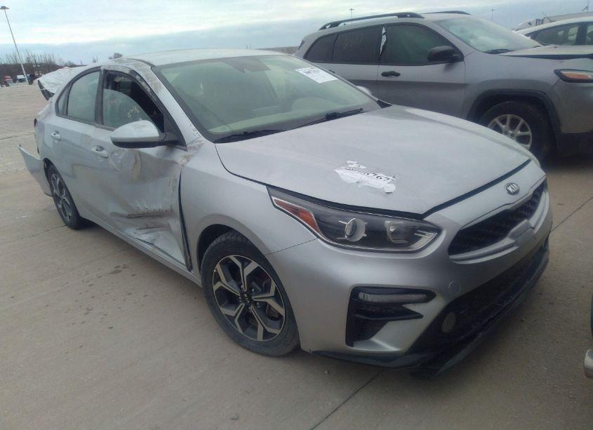 2019 Kia Forte LXS (VIN 3KPF24AD4KE063397) main photo
