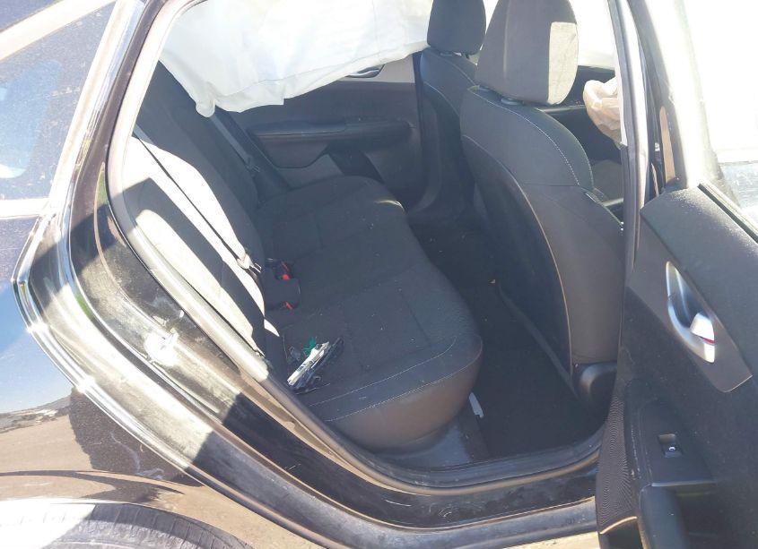 Photo 8 of 2019 Kia Forte FE (VIN 3KPF24AD4KE072486)