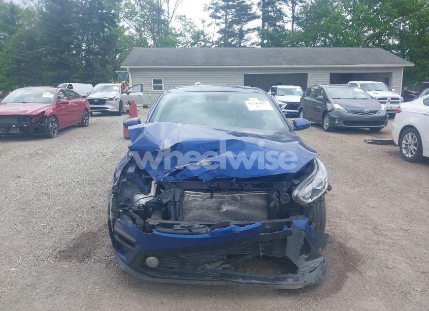 Photo 13 of 2019 Kia Forte LXS (VIN 3KPF24AD4KE085464)