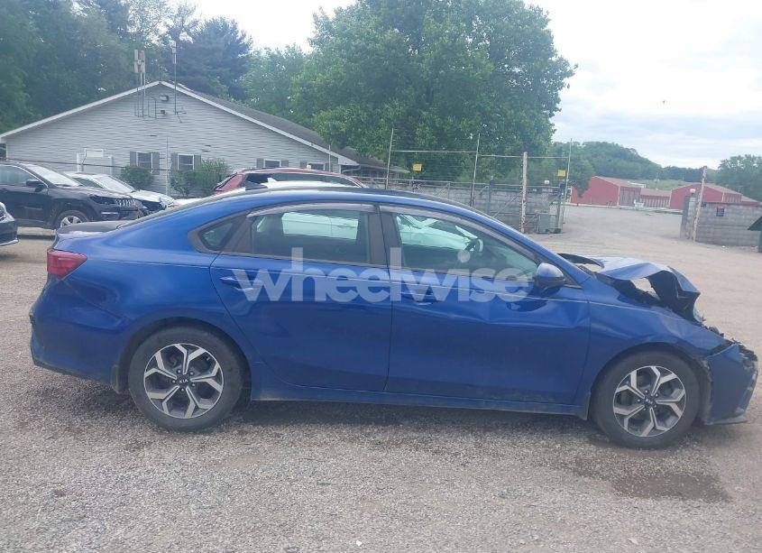 Photo 14 of 2019 Kia Forte LXS (VIN 3KPF24AD4KE085464)