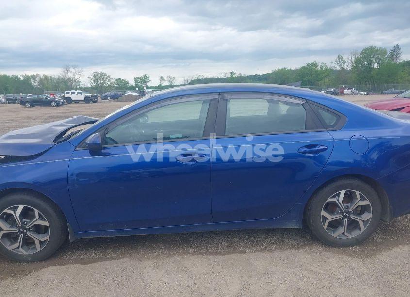 Photo 15 of 2019 Kia Forte LXS (VIN 3KPF24AD4KE085464)