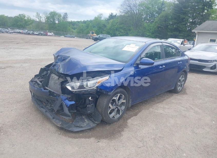 Photo 2 of 2019 Kia Forte LXS (VIN 3KPF24AD4KE085464)