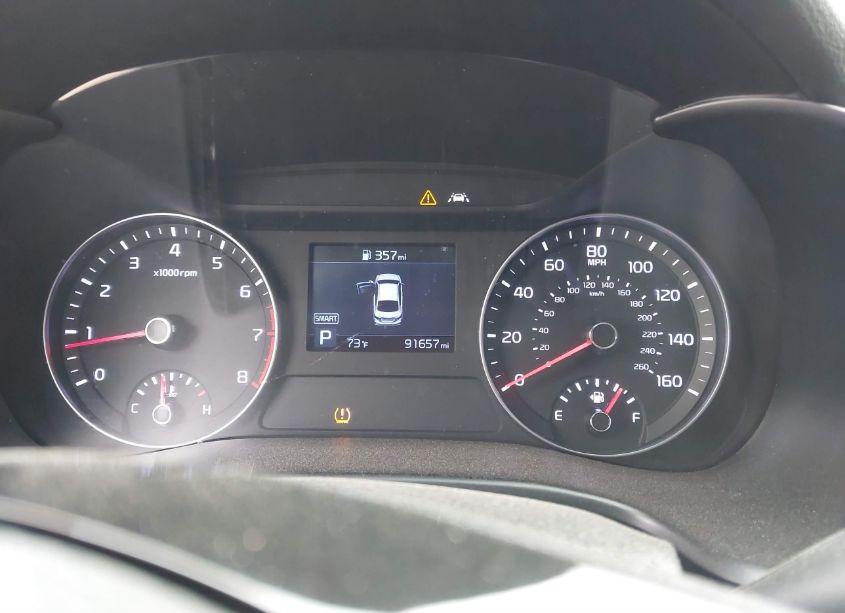 Photo 7 of 2019 Kia Forte LXS (VIN 3KPF24AD4KE086288)