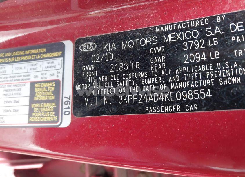 Photo 9 of 2019 Kia Forte LXS (VIN 3KPF24AD4KE098554)