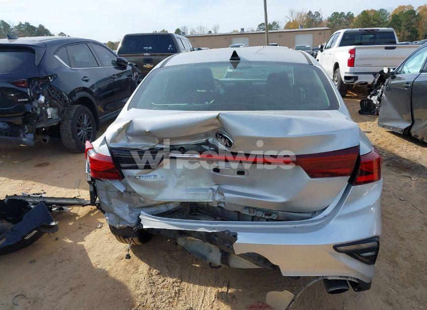 Photo 16 of 2019 Kia Forte LXS (VIN 3KPF24AD4KE104711)