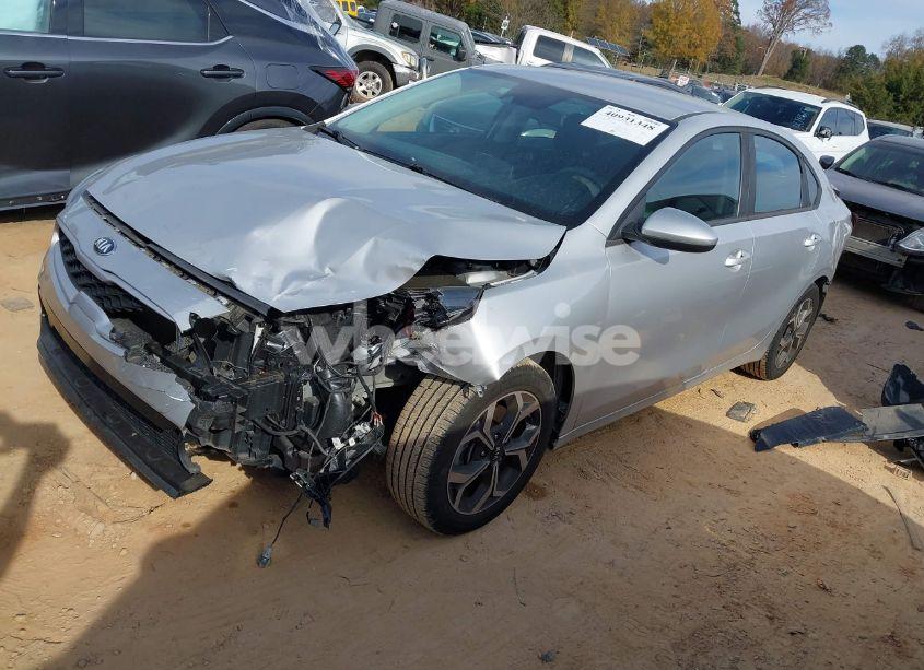 Photo 2 of 2019 Kia Forte LXS (VIN 3KPF24AD4KE104711)