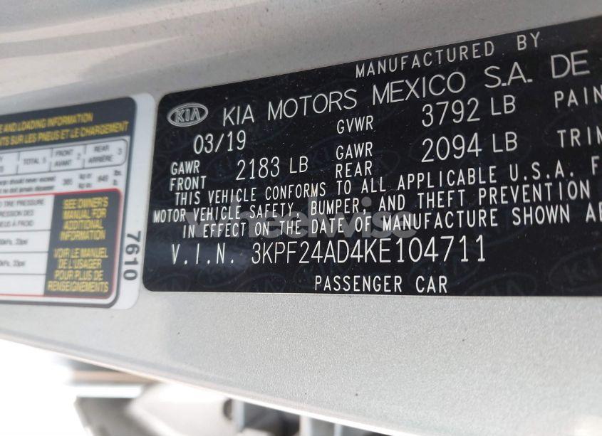 Photo 9 of 2019 Kia Forte LXS (VIN 3KPF24AD4KE104711)