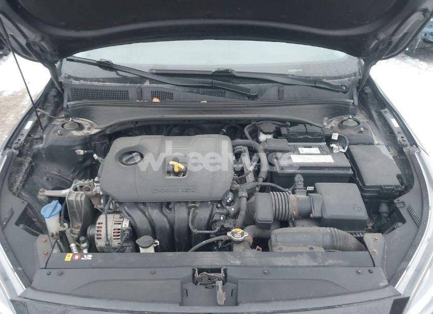 Photo 10 of 2019 Kia Forte FE (VIN 3KPF24AD4KE106197)