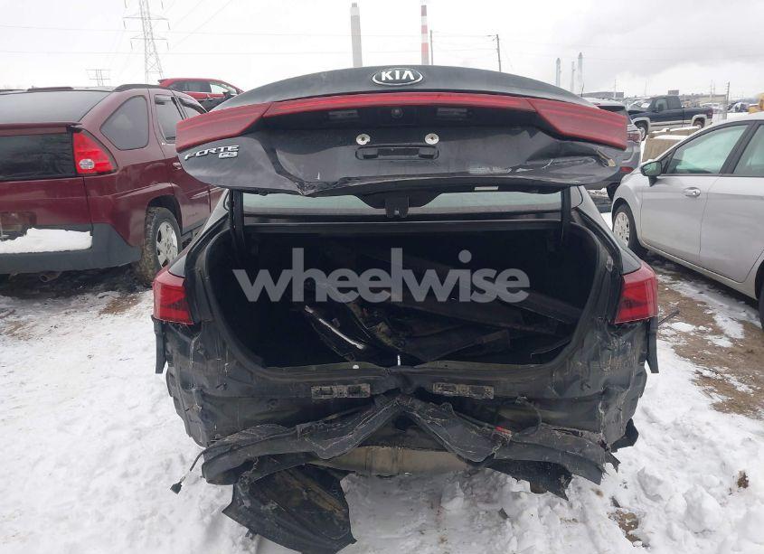 Photo 17 of 2019 Kia Forte FE (VIN 3KPF24AD4KE106197)