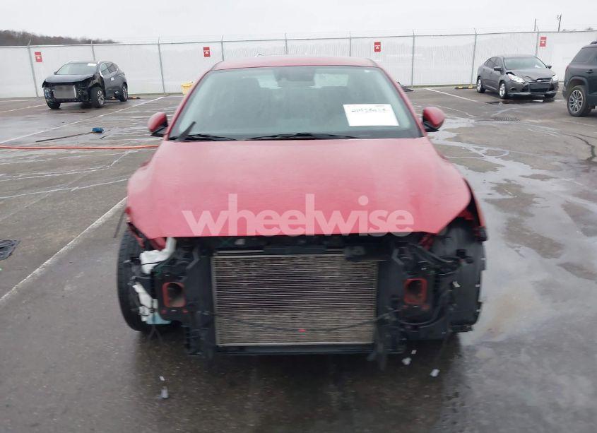 Photo 13 of 2019 Kia Forte LXS (VIN 3KPF24AD4KE114610)