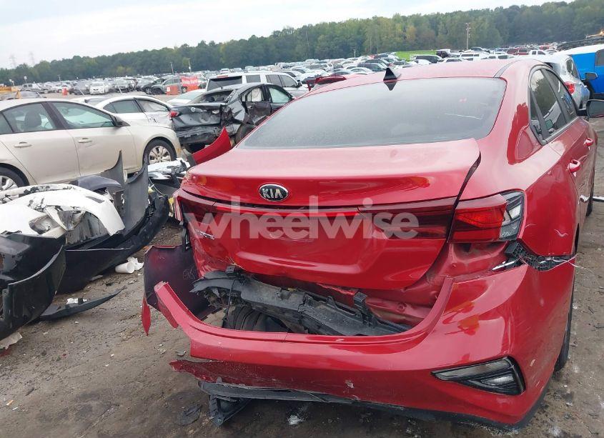 Photo 16 of 2019 Kia Forte LXS (VIN 3KPF24AD4KE114879)