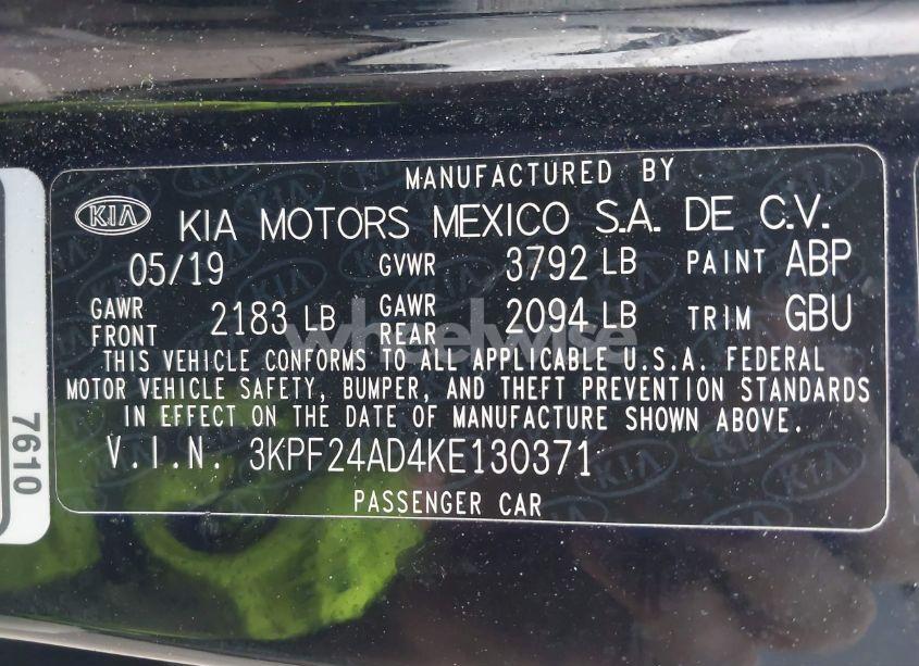 Photo 9 of 2019 Kia Forte LXS (VIN 3KPF24AD4KE130371)