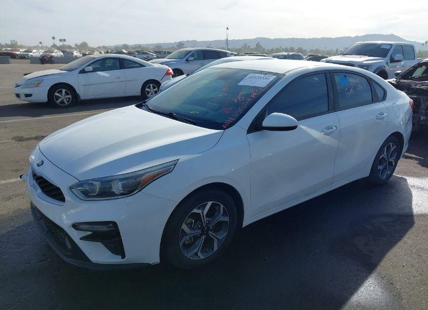 Photo 2 of 2020 Kia Forte LXS (VIN 3KPF24AD4LE143753)