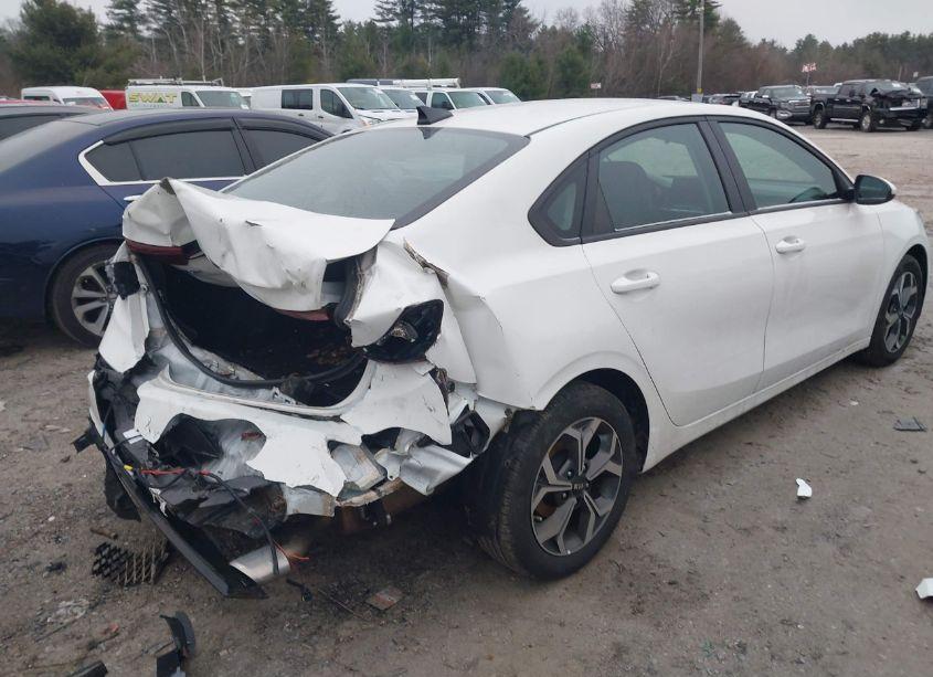 Photo 4 of 2020 Kia Forte LXS (VIN 3KPF24AD4LE160956)