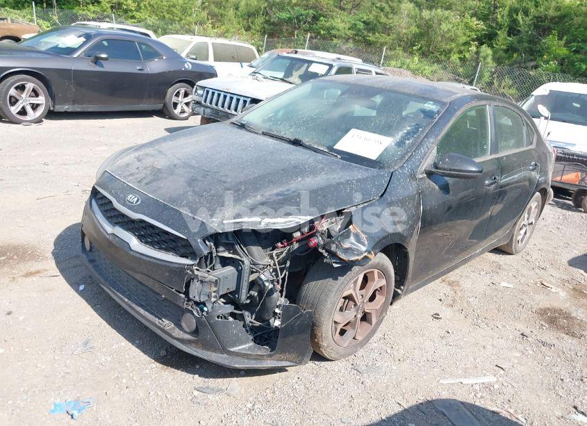 Photo 2 of 2020 Kia Forte LXS (VIN 3KPF24AD4LE171018)