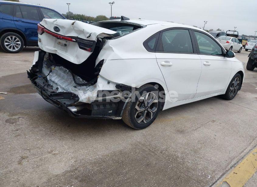 Photo 4 of 2020 Kia Forte LXS (VIN 3KPF24AD4LE191530)