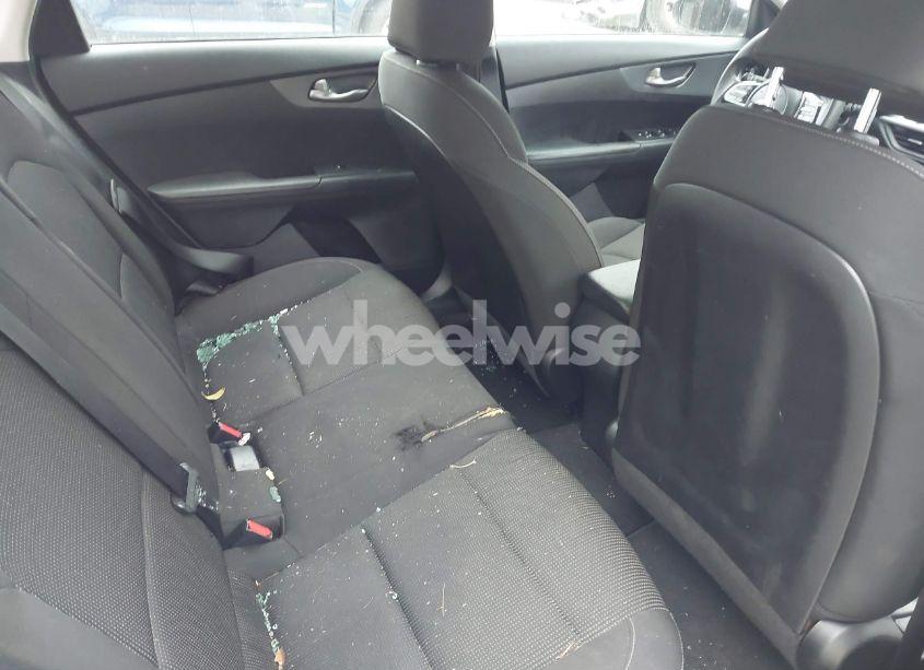 Photo 8 of 2020 Kia Forte LXS (VIN 3KPF24AD4LE191530)