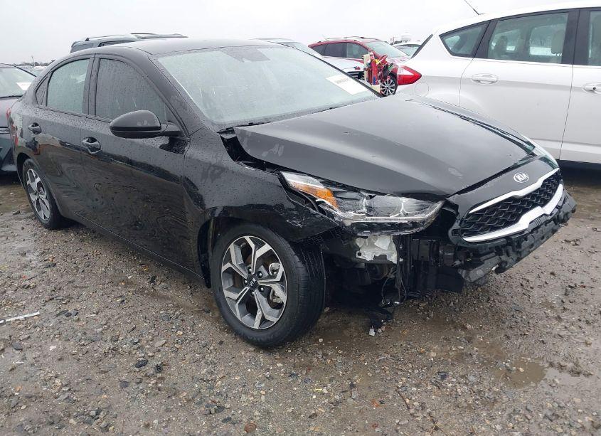 2020 Kia Forte LXS (VIN 3KPF24AD4LE200436) main photo