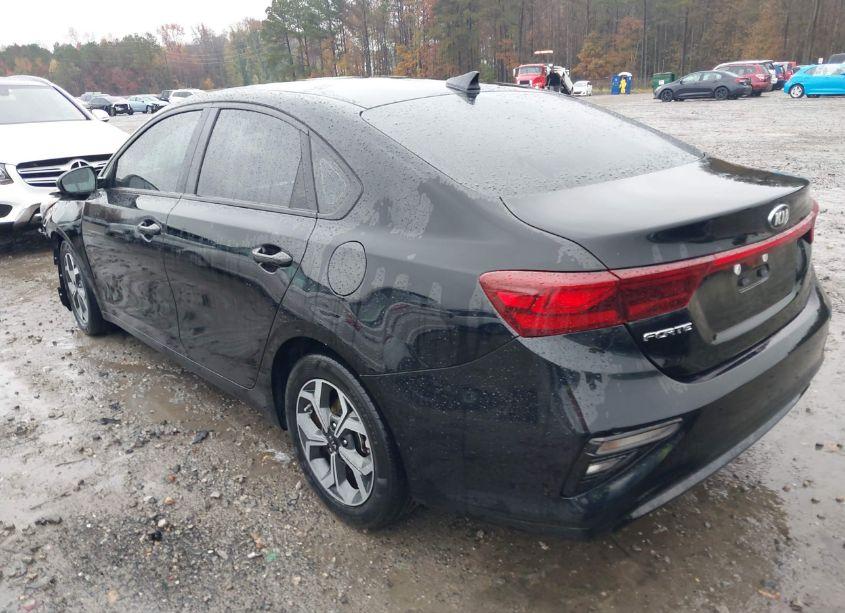 Photo 3 of 2020 Kia Forte LXS (VIN 3KPF24AD4LE200436)