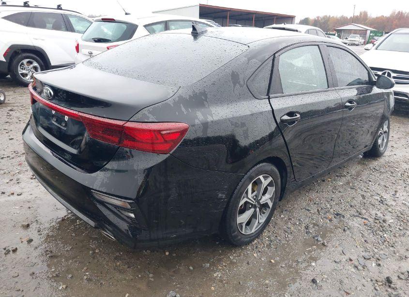 Photo 4 of 2020 Kia Forte LXS (VIN 3KPF24AD4LE200436)