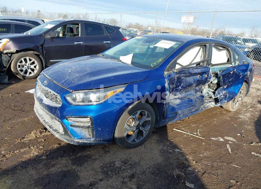 Photo 2 of 2020 Kia Forte LXS (VIN 3KPF24AD4LE201800)