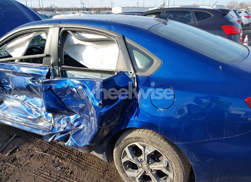 Photo 6 of 2020 Kia Forte LXS (VIN 3KPF24AD4LE201800)