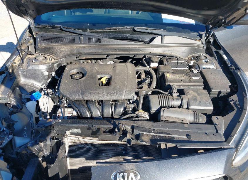 Photo 10 of 2020 Kia Forte FE (VIN 3KPF24AD4LE205586)
