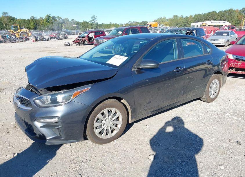 Photo 2 of 2020 Kia Forte FE (VIN 3KPF24AD4LE205586)
