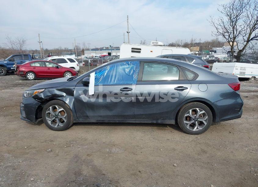 Photo 13 of 2020 Kia Forte LXS (VIN 3KPF24AD4LE206902)