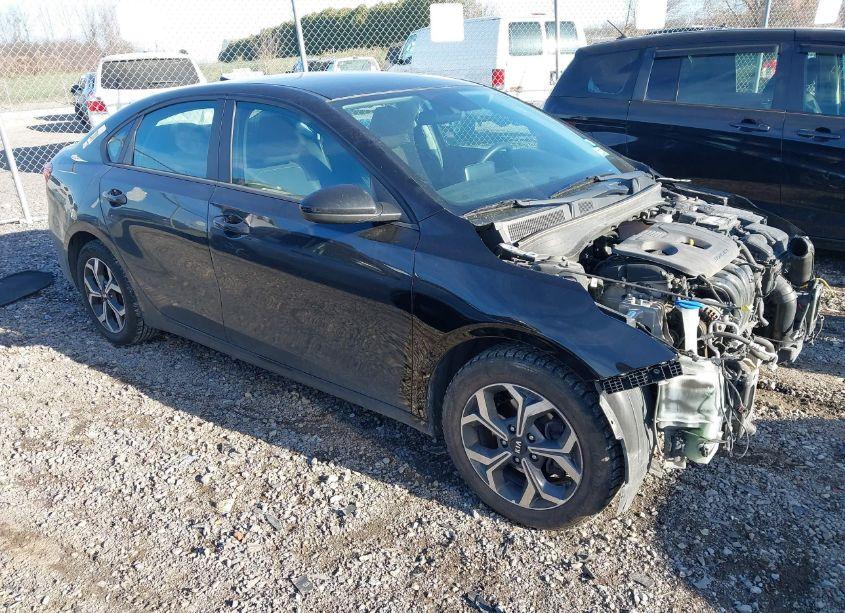 2020 Kia Forte LXS (VIN 3KPF24AD4LE208939) main photo