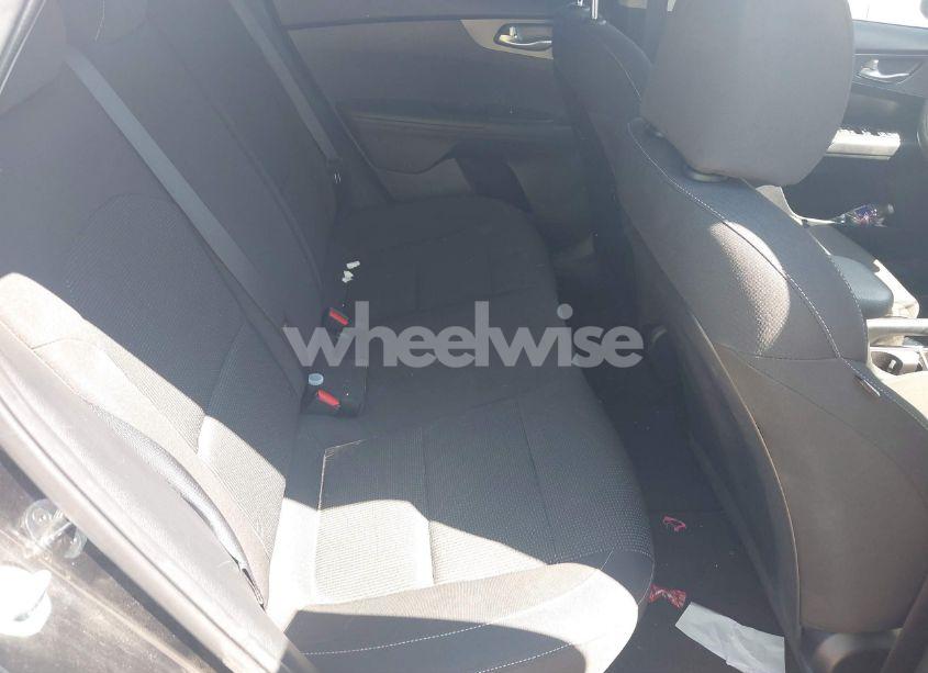 Photo 8 of 2020 Kia Forte LXS (VIN 3KPF24AD4LE223697)