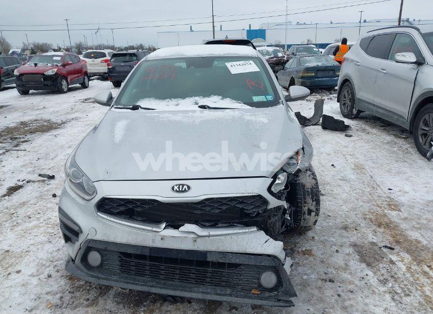 Photo 12 of 2020 Kia Forte LXS (VIN 3KPF24AD4LE231590)