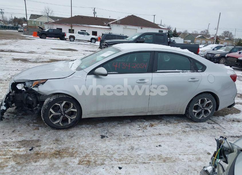 Photo 14 of 2020 Kia Forte LXS (VIN 3KPF24AD4LE231590)