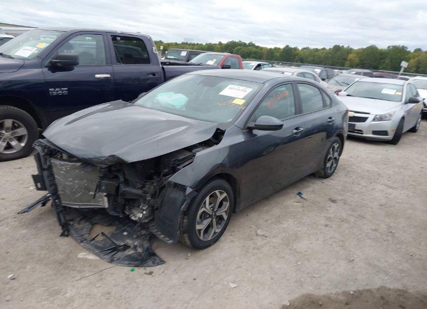 Photo 2 of 2020 Kia Forte LXS (VIN 3KPF24AD4LE252777)