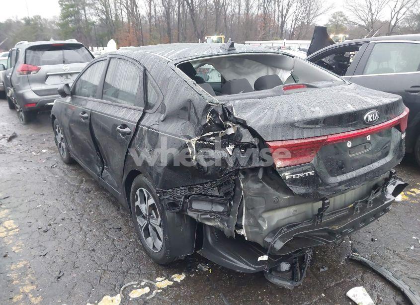 Photo 3 of 2020 Kia Forte LXS (VIN 3KPF24AD4LE252861)