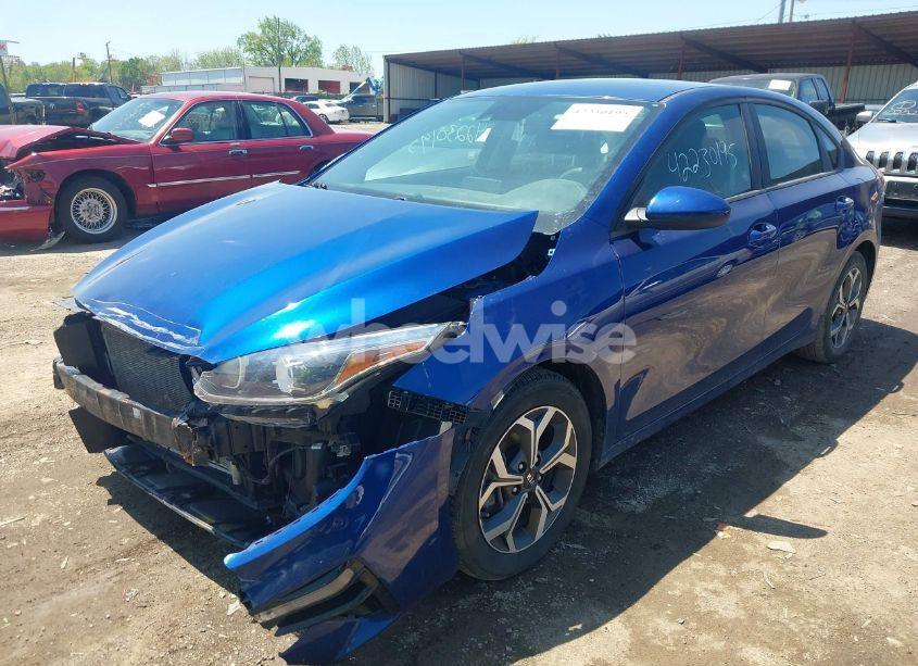 Photo 2 of 2021 Kia Forte LXS (VIN 3KPF24AD4ME277261)