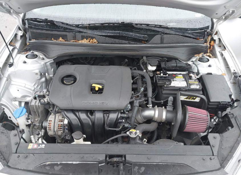 Photo 10 of 2021 Kia Forte LXS (VIN 3KPF24AD4ME291970)