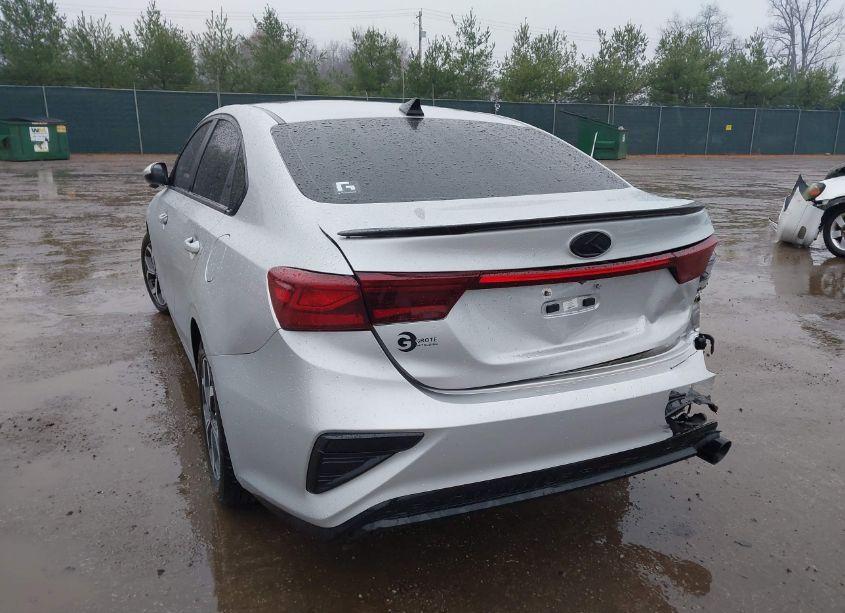 Photo 3 of 2021 Kia Forte LXS (VIN 3KPF24AD4ME291970)