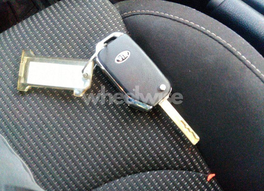 Photo 11 of 2021 Kia Forte LXS (VIN 3KPF24AD4ME305396)