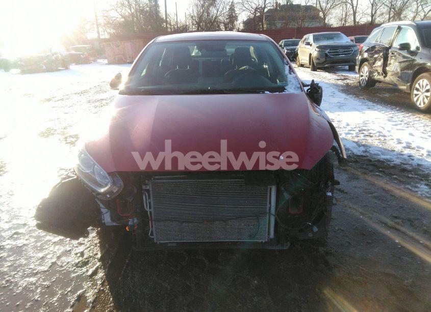 Photo 12 of 2021 Kia Forte LXS (VIN 3KPF24AD4ME305396)