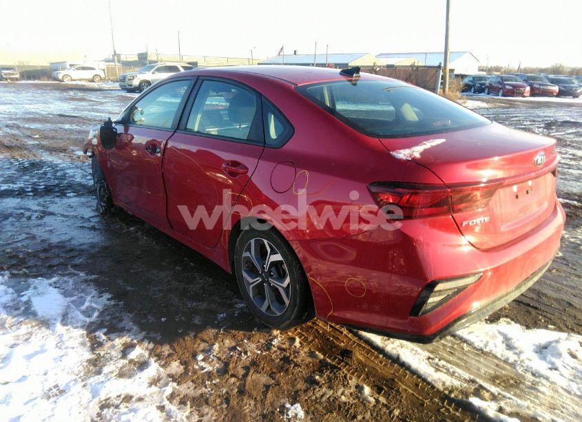Photo 3 of 2021 Kia Forte LXS (VIN 3KPF24AD4ME305396)