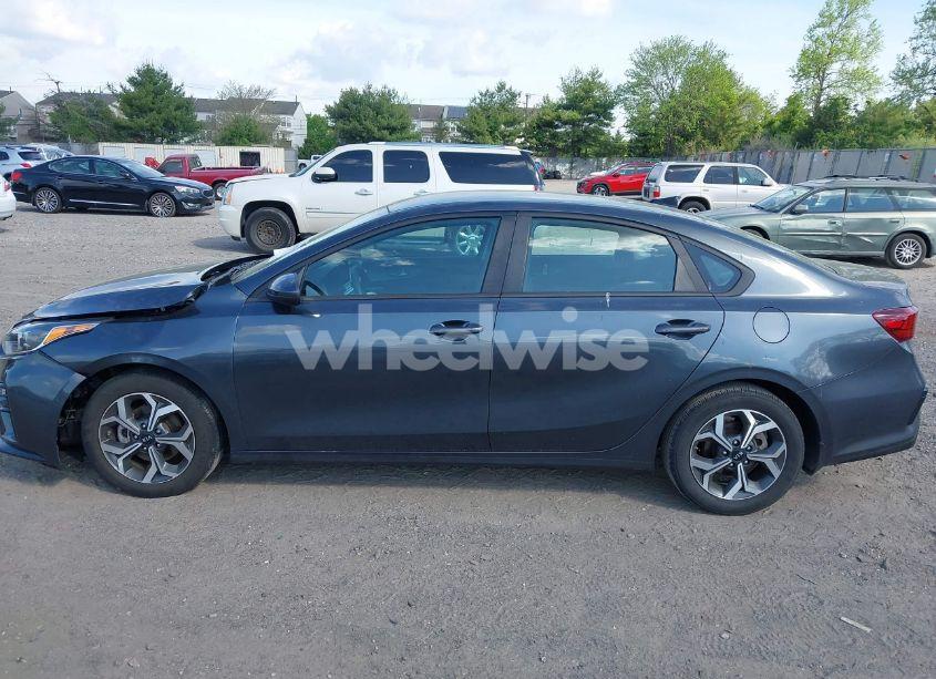 Photo 15 of 2021 Kia Forte LXS (VIN 3KPF24AD4ME326202)