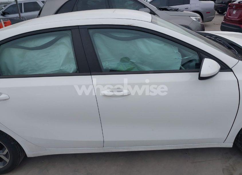 Photo 14 of 2021 Kia Forte LXS (VIN 3KPF24AD4ME337443)