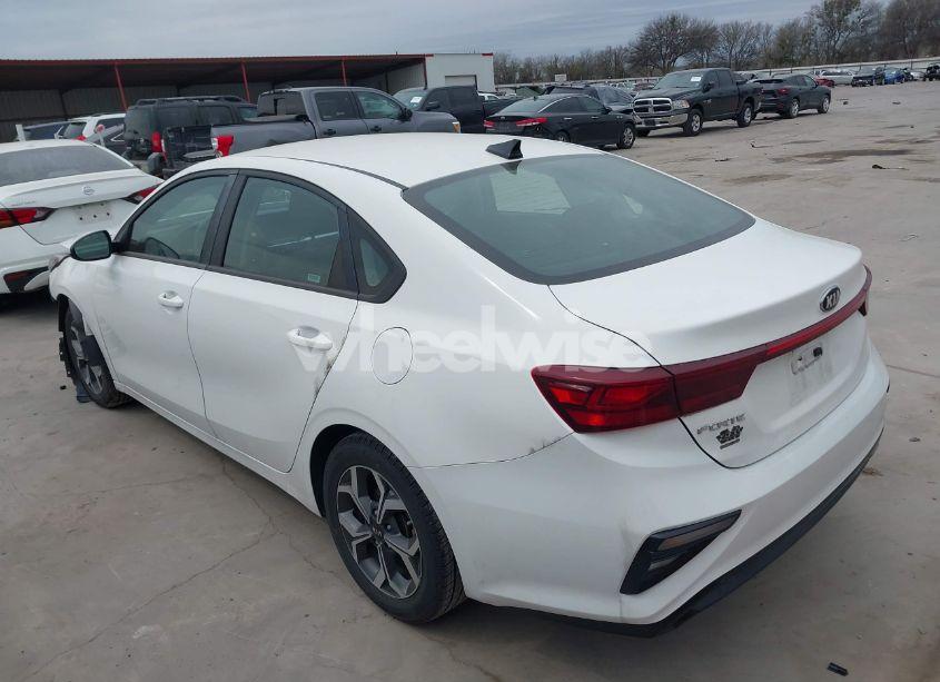 Photo 3 of 2021 Kia Forte LXS (VIN 3KPF24AD4ME337443)