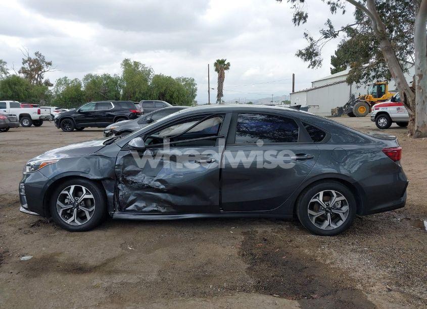 Photo 14 of 2021 Kia Forte LXS (VIN 3KPF24AD4ME354906)
