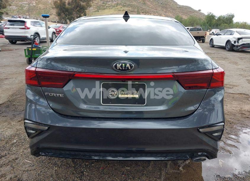 Photo 16 of 2021 Kia Forte LXS (VIN 3KPF24AD4ME354906)