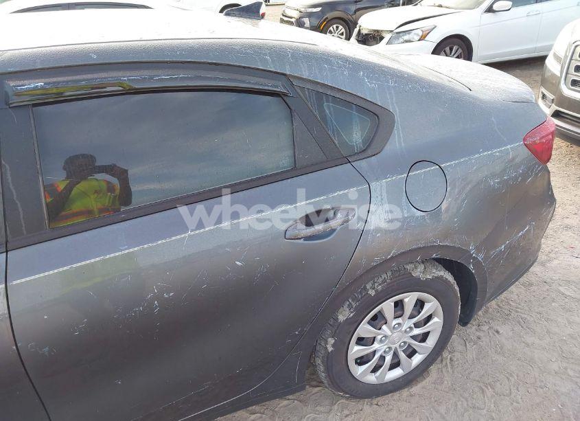 Photo 21 of 2021 Kia Forte FE (VIN 3KPF24AD4ME379630)