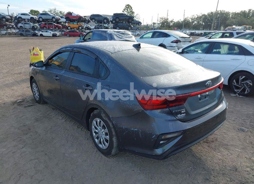 Photo 3 of 2021 Kia Forte FE (VIN 3KPF24AD4ME379630)